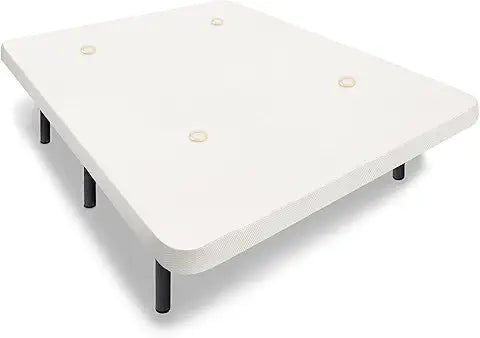 La Base Tapizada Blanco, 5cm de grosor. Tejido 3D acolchado con espuma, 4 aireadores.135x190 cm. Aglomerado 8mm,Tejido 3D Foamizado, Transpirable, Estructura 30x30x1mm, Con 6 Patas. Todas las medidas.